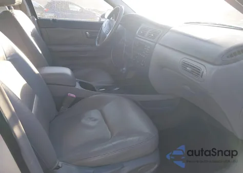 2001 Ford Taurus Ses from USA, damaged, VIN 1FAFP55U61A253257